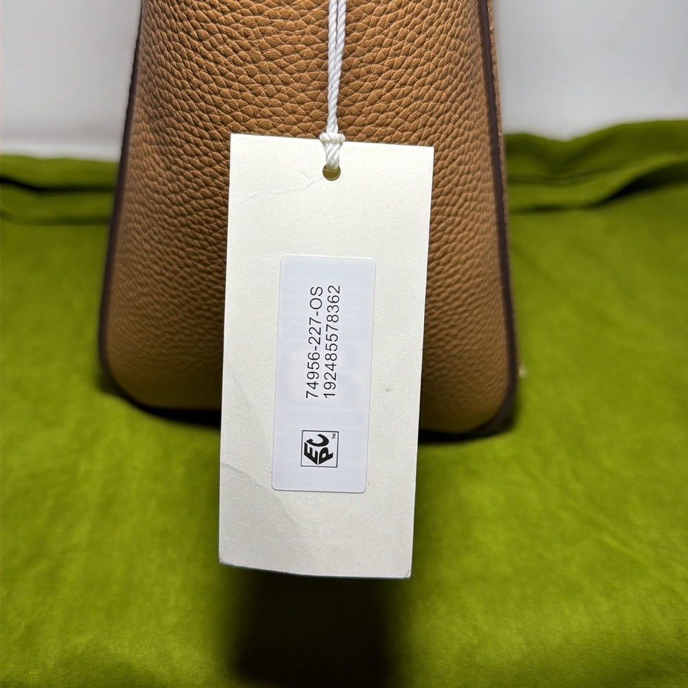 Tory Burch Pebbled Leather Shoulder Bag in Tan/Camel - Picture 5 of 7